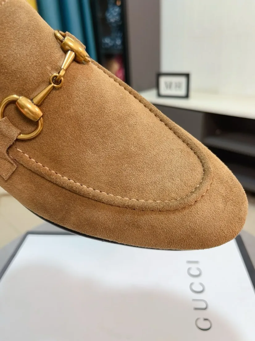 Men's shoes 💰500🌹🌹【GUCCI】The most popular classic Gucci leather shoes. Synchronized with the official website, the upper is made of Italian first-layer cowhide ➕cowhide lining, with unique brand and unique craftsmanship. Highlighting the hot style of the new year. Stop hesitating, stop wandering, get it now. Number: 38--44